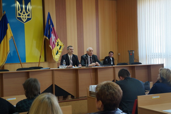 Які запити селян задовольнили, а які проігнорували на сесії Дубенської райради?