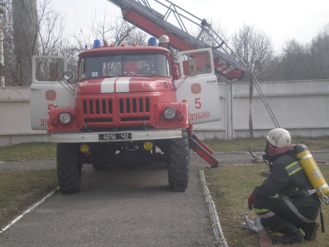 Рятувальники допомогли відчинити заблоковані двері в квартирі