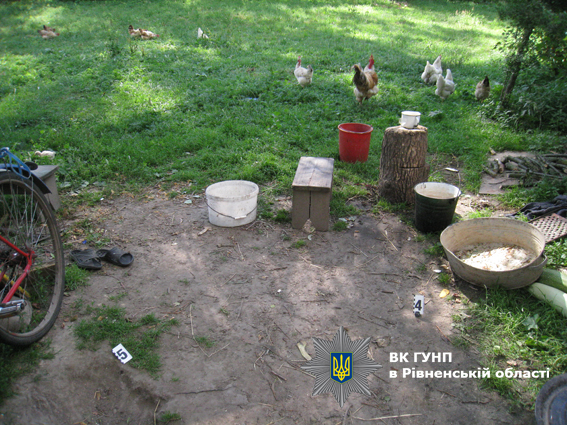 НА ДУБЕНЩИНІ ЧОЛОВІК ВДАРИВ СВОЯКА НОЖЕМ У ШИЮ