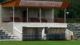 У ДУБНІ РЕКОНСТРУЮЮТЬ СТАДІОН “СПАРТАК”