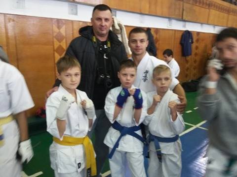Юні дубенські каратисти приїхали з Кубку України з нагородами