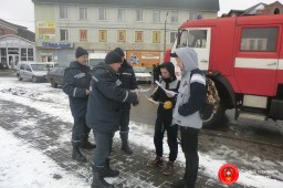 Рятувальники розповіли дубенчанам, як зустріти Новорічні свята безпечно