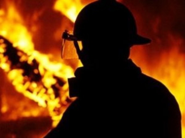 Вчора горів у Дубні під'їзд
