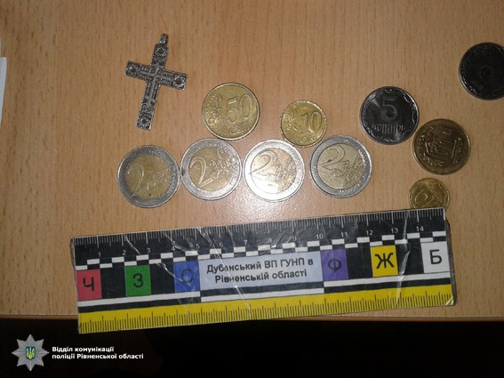 В управлінні праці в переселенки вкрали сумку