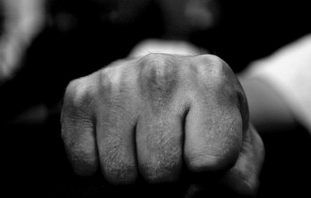 Рік минув, і знову потягло на грабіж