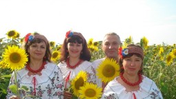 "Семидубські молодички" вирушили на Луганщину