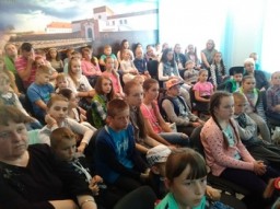 Для дітей АТОвців організували благодійну акцію