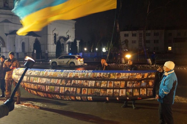 До 100-річчя битви під Крутами відбулась смолоскипна хода