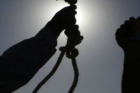 Зниклого чоловіка знайшли повішеним