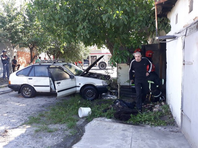 Дубенські вогнеборці врятували від знищення вогнем легковий автомобіль Toyota Corolla