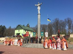 На третій день Великодня вшанували Гурбенських героїв