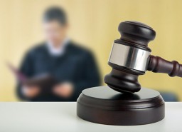 За зґвалтування неповнолітньої і грабіж проведе 10 років за ґратами