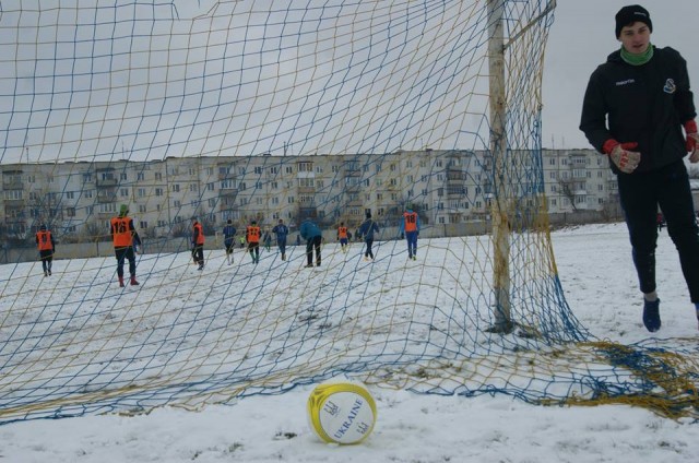 Зимовий кубок Дубна з футболу розпочався