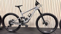 2023 Specialized Epic Comp