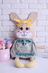 Корпоративні подарунки з вишивкою від Fairytale