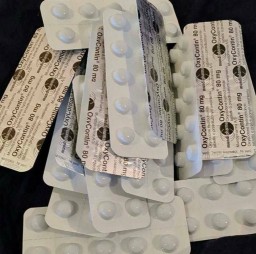 Benzodiazepine,Tramadol Tabs, LSD, Shrooms, Euro/Dollar Bank Notes, Oxy, Xanax 2mg Bars  Ambien, Bro