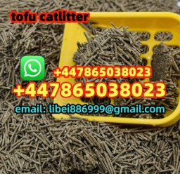 Green Tea Tofu Degradable Cat Litter  Green Tea Tofu Degradable Cat Litter